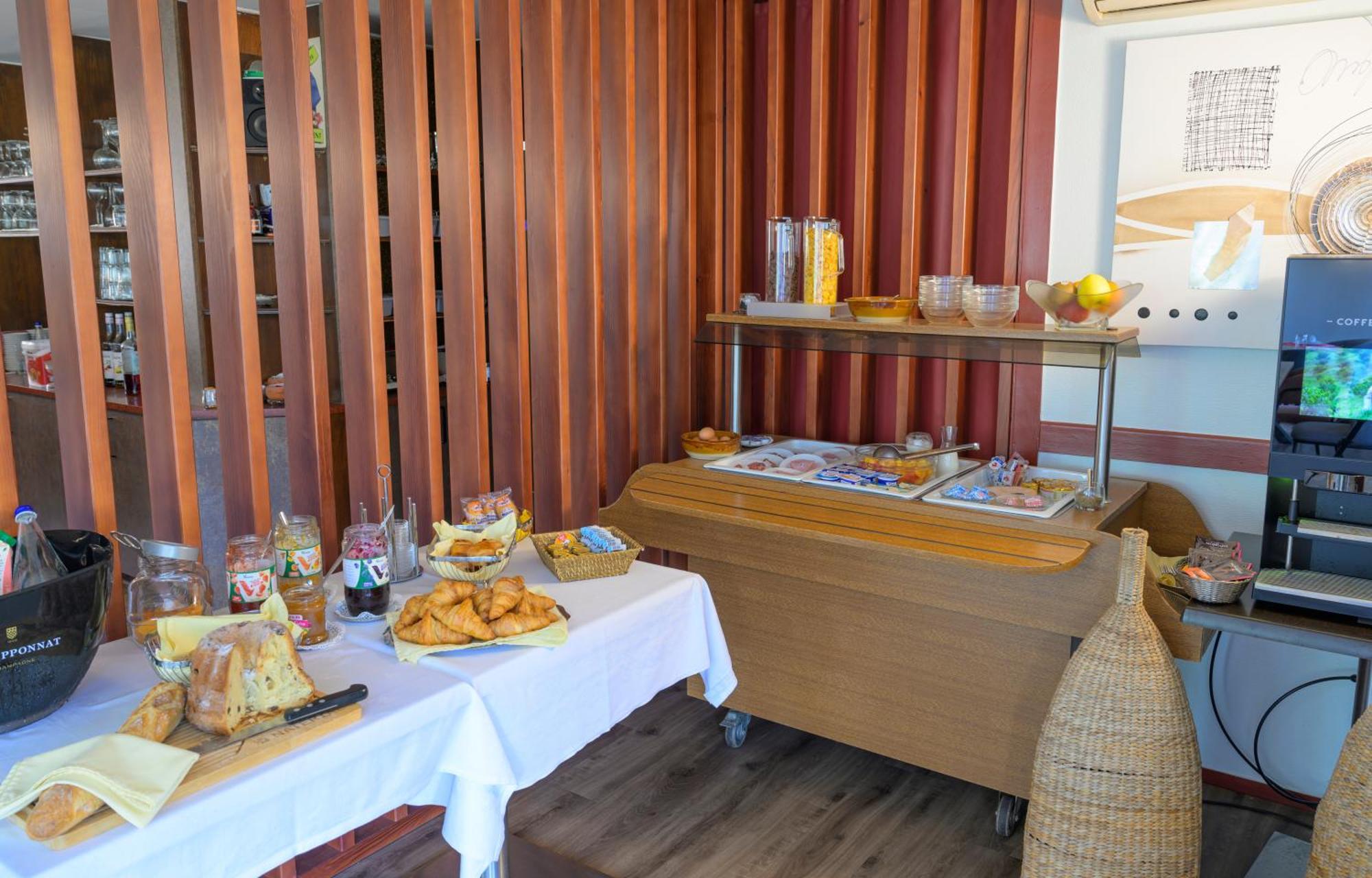 Hotel Restaurant Au Relais D'Alsace Rouffach Ngoại thất bức ảnh